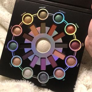 BH Cosmetics Zodiac Palette